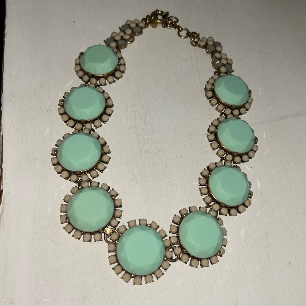 J. Crew Jadite Tone Bead Stone necklace - Excellent Condition
